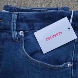 NWT GOOD AMERICAN Good Legs Jeans